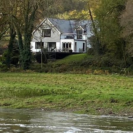 Riverside Stay Gunnislake Экстерьер фото