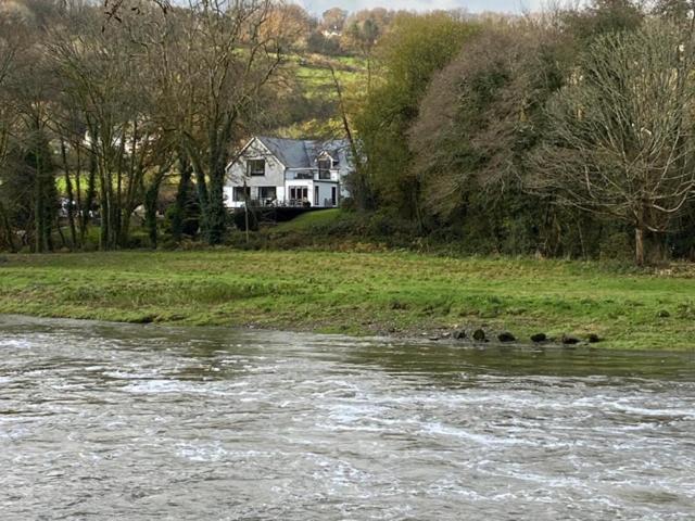 Riverside Stay Gunnislake Экстерьер фото